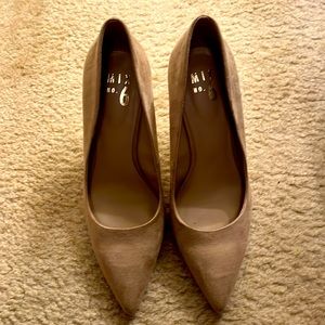 Mix No 6 Danyah beige suede pointy toe pumps. Size 9